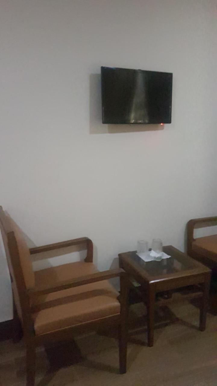 Midtown Hotel Ραβαλπίντι Εξωτερικό φωτογραφία